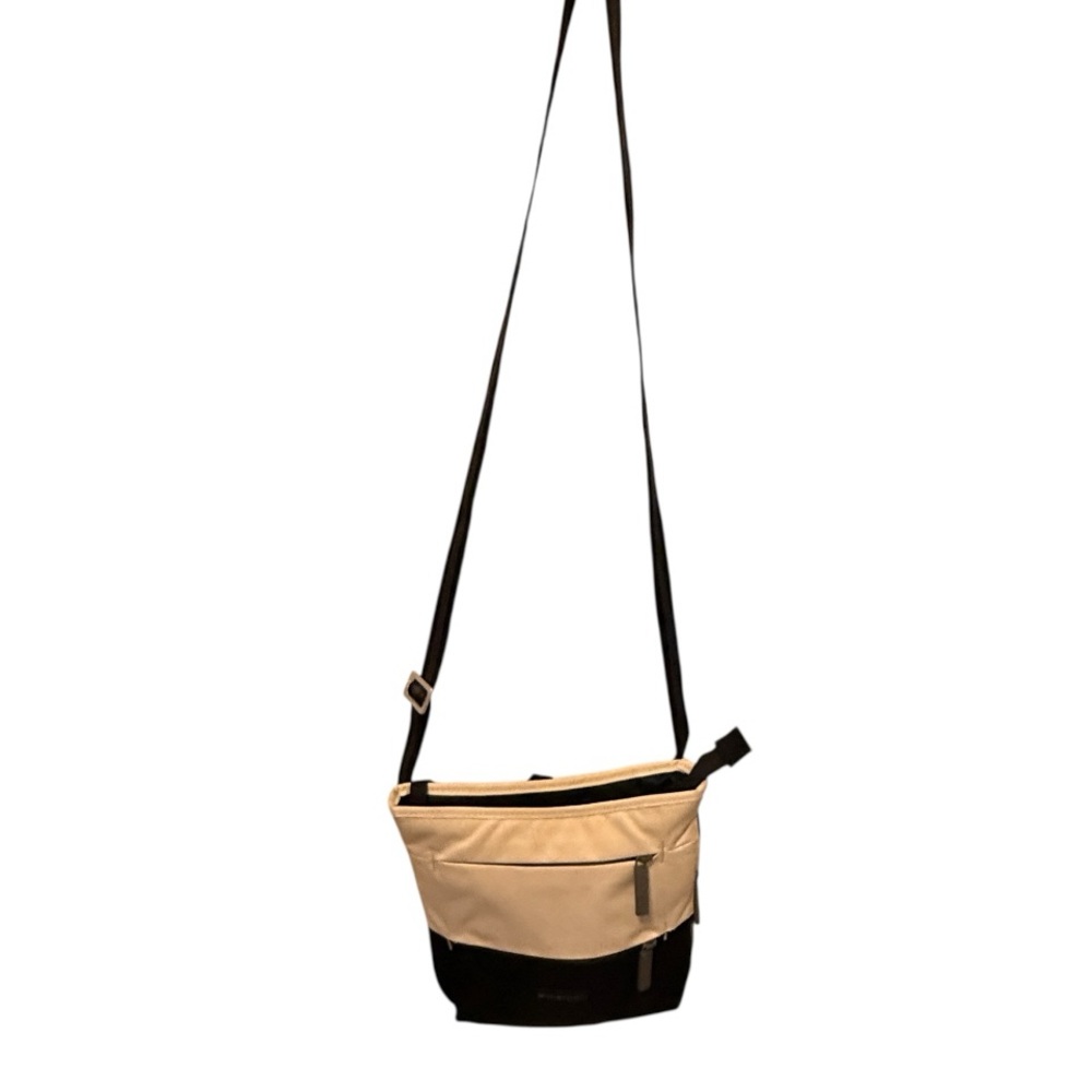 Sherpani Shoulder Bag nwot
